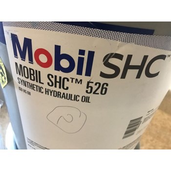 MOBIL SHC 526